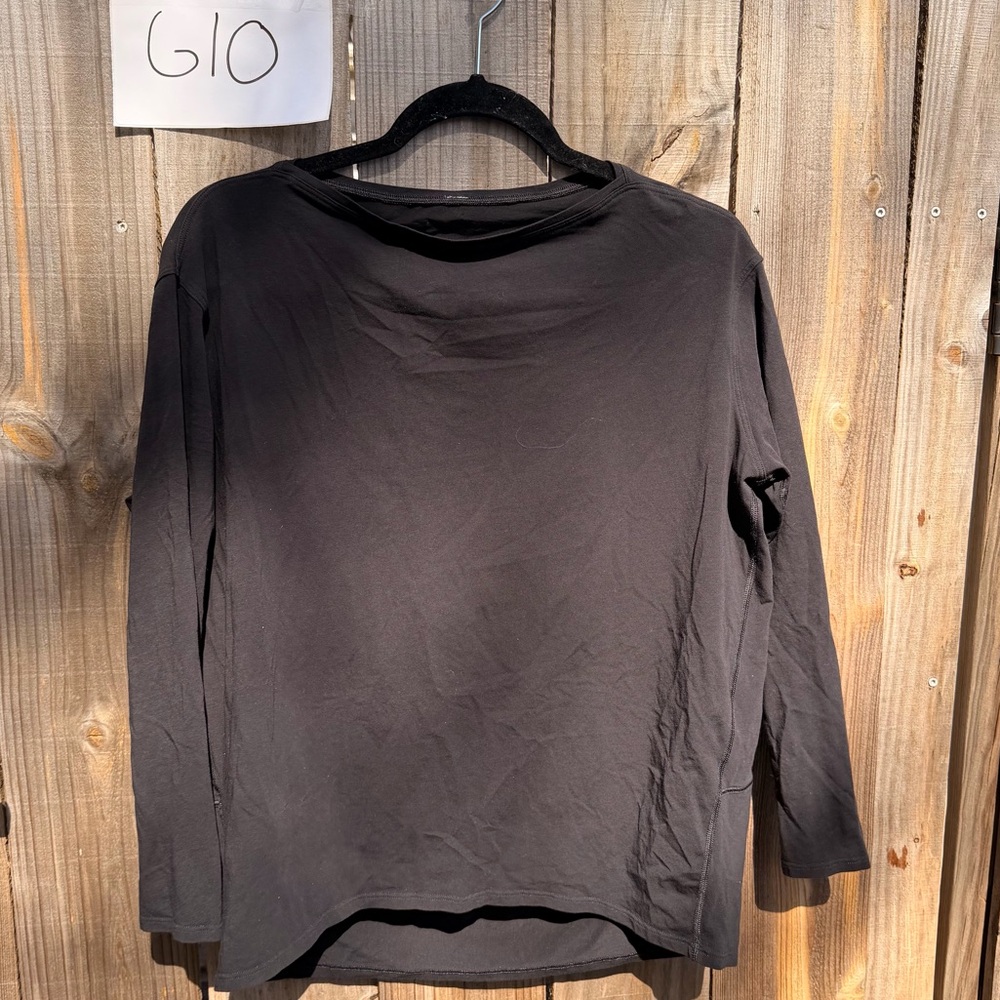 Lululemon Back in Action Women's Black Long Sleeve Top Size 8